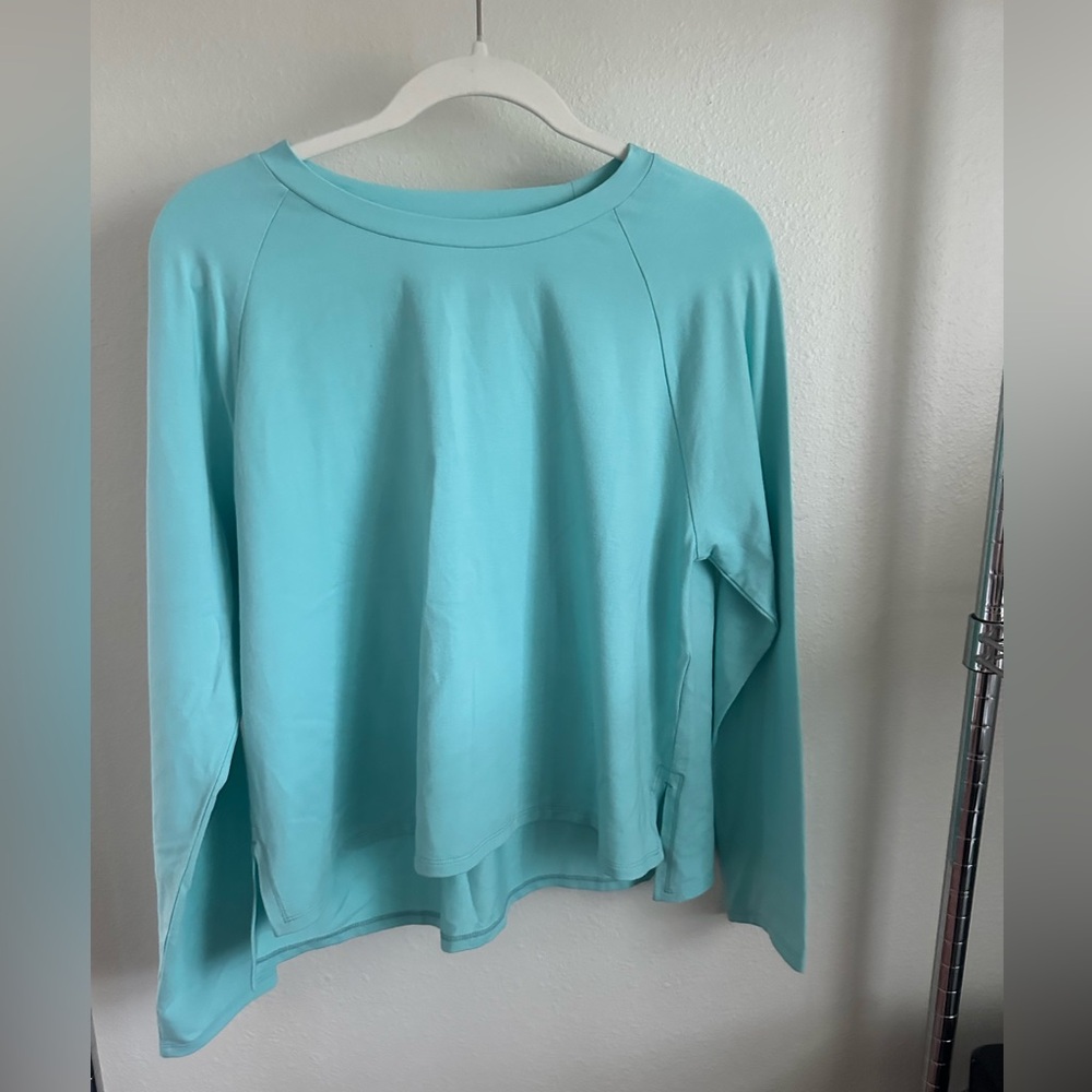 EILEEN FISHER Long sleeve Seafoam green Top.